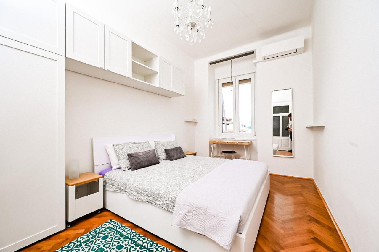 '2R' City Center Holidays And Workstays Rijeka Luaran gambar