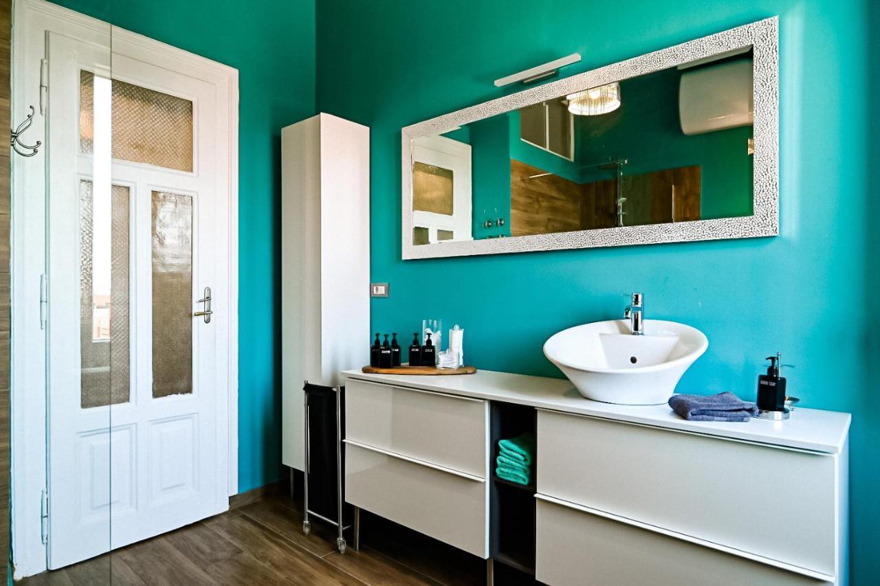 '2R' City Center Holidays And Workstays Rijeka Luaran gambar
